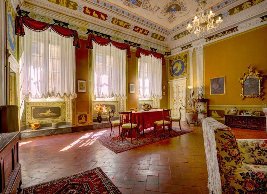 Residenza Storica Palazzo Ricciarelli Villa Volterra Buitenkant foto